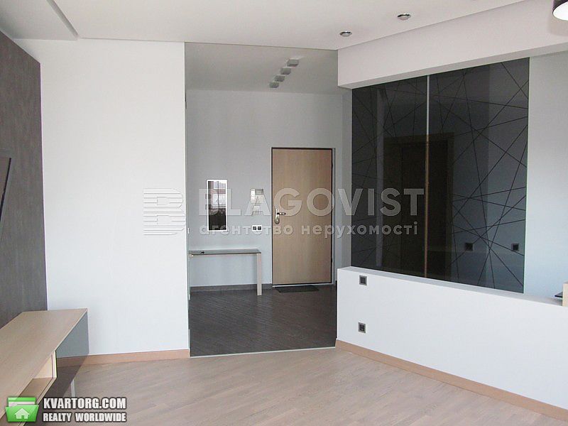 Rent out 1-room apartment. Киев,  Шота Руставели — photo 4