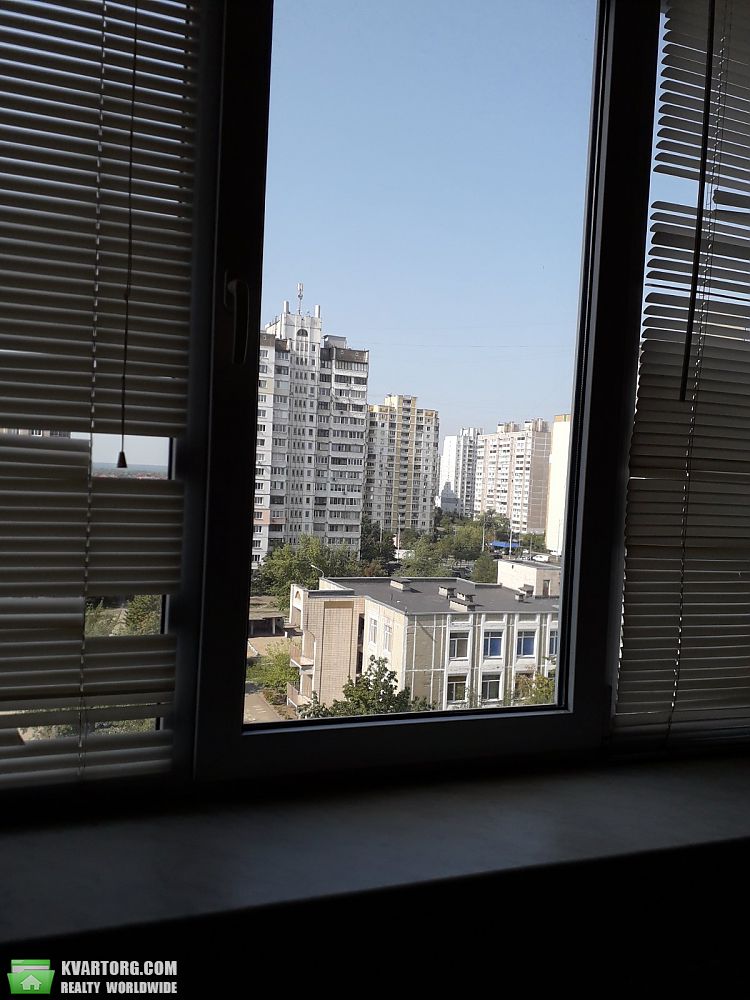 Rent out 1-room apartment. Киев,  Лисковская — photo 9