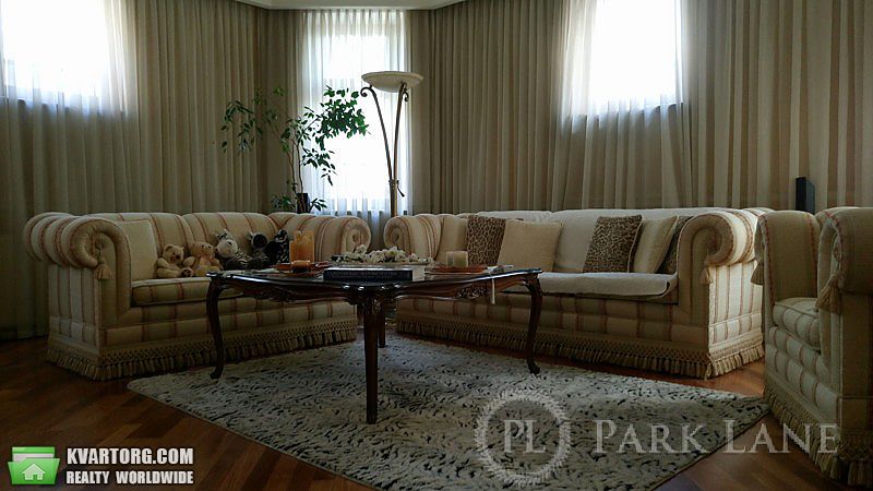 Sell 3-room apartment. Киев,  Павловская — photo 1