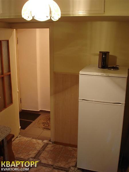 Rent out 2-room apartment. Киев,  Чеховский пер — photo 6