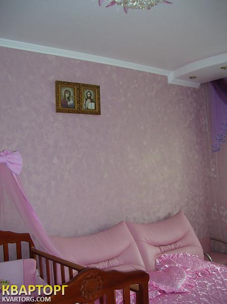 Sell 2-room apartment. Киев,  Строителей — photo 1