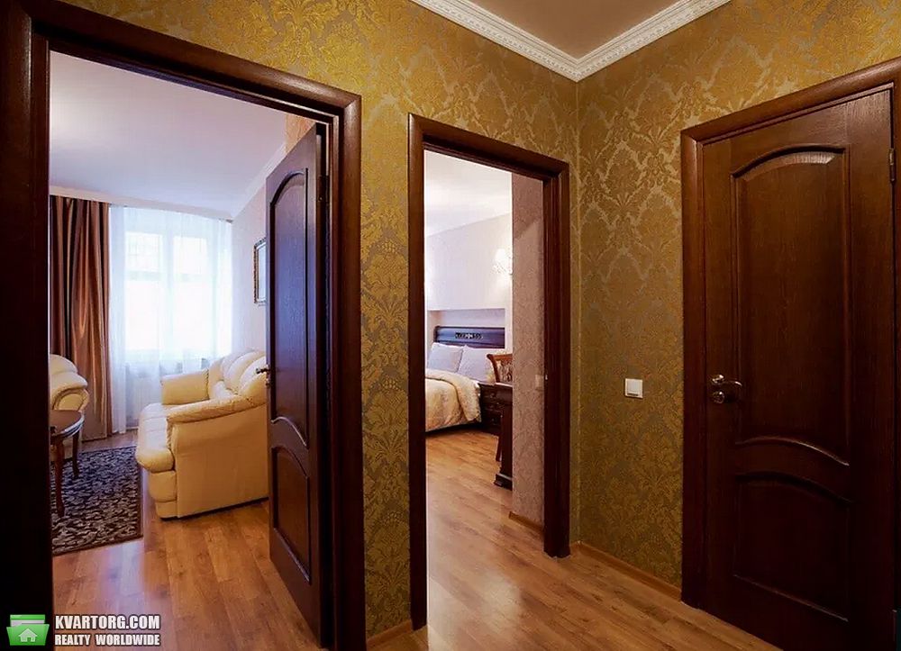 Rent out 2-room apartment. Львов, Краківська — photo 1