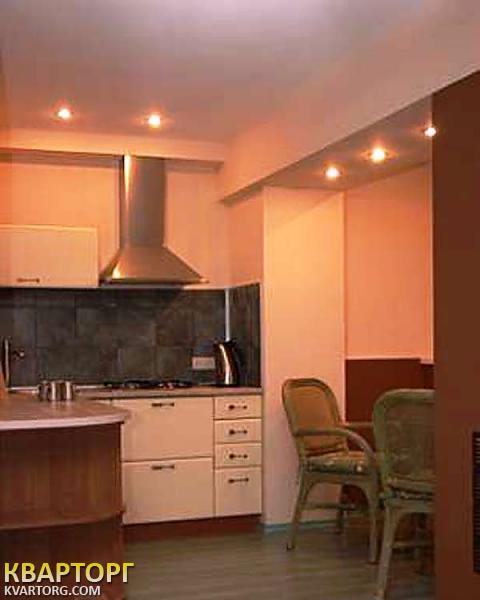 Rent out 1-room apartment. Киев,  Саксаганского — photo 1