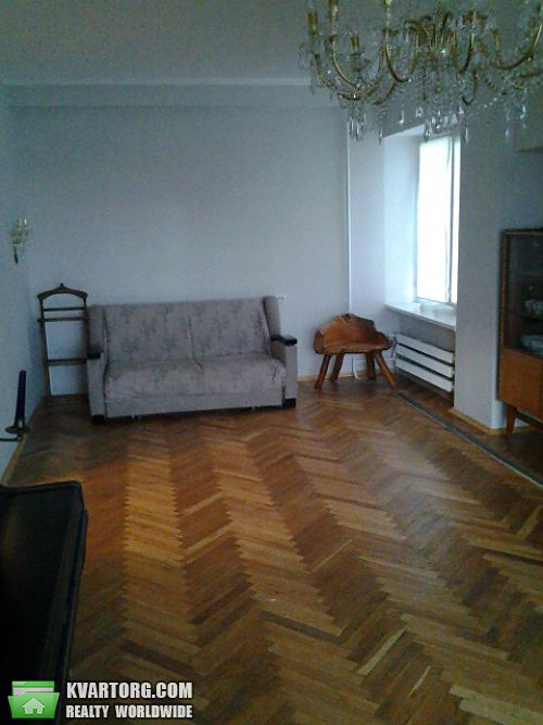 Rent out 2-room apartment. Киев,  Богдана Хмельницкого — photo 2