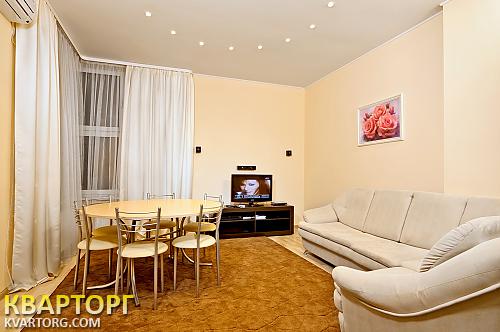 Rent out 3-room apartment. Киев,  Белорусская — photo 2