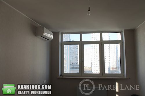 Sell 3-room apartment. Киев, Бажана — photo 2