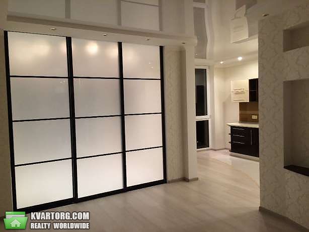 Sell 2-room apartment. Киев, Воссоединения пр — photo 10