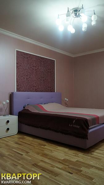 Rent out 2-room apartment. Киев,  Кадетский Гай — photo 4