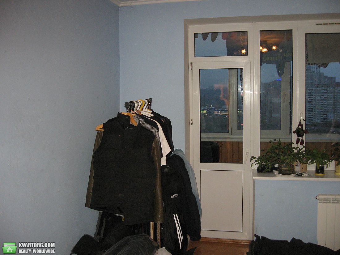 Sell 3-room apartment. Киев,  Бажана — photo 3