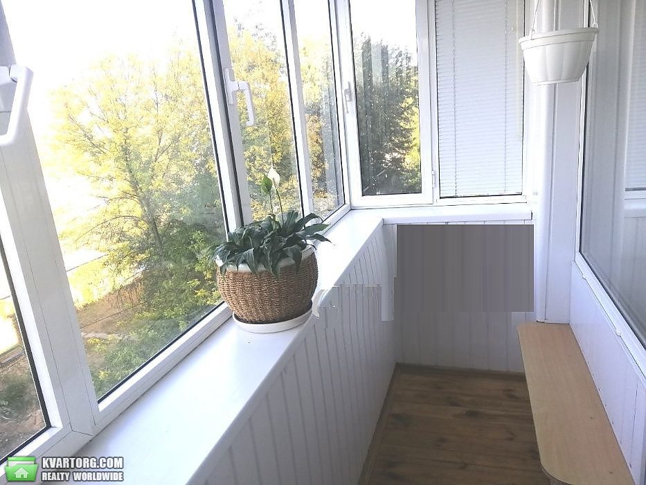 Sell 3-room apartment. Киев,  Дегтяревская — photo 7