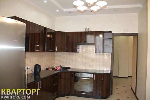 Rent out 3-room apartment. Одесса, Базарная — photo 1
