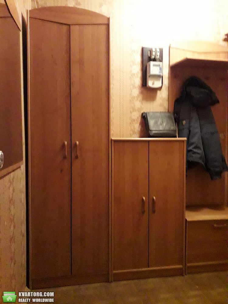 Rent out 2-room apartment. Киев, Вацлава Гавела — photo 9