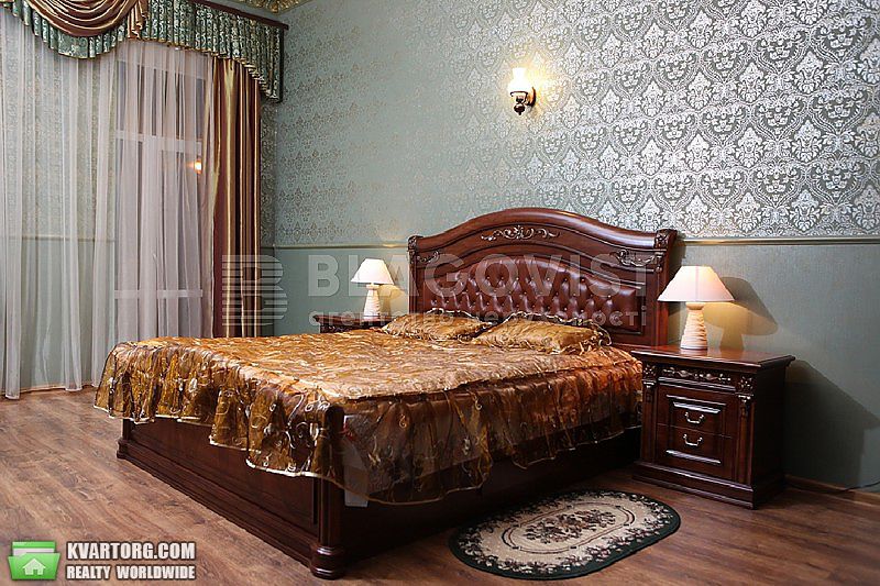 Rent out 2-room apartment. Киев,  Малая Житомирская — photo 1