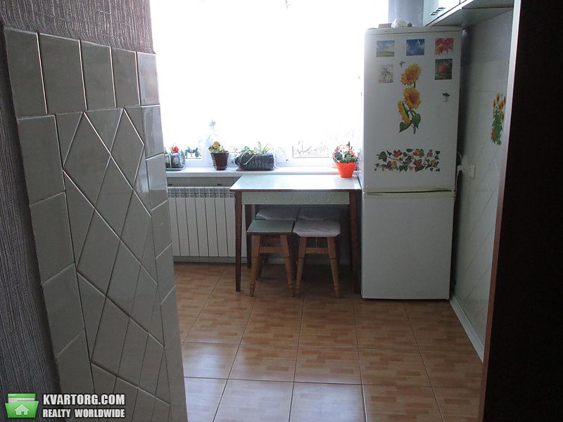 Sell 3-room apartment. Киев,  Приречная — photo 4