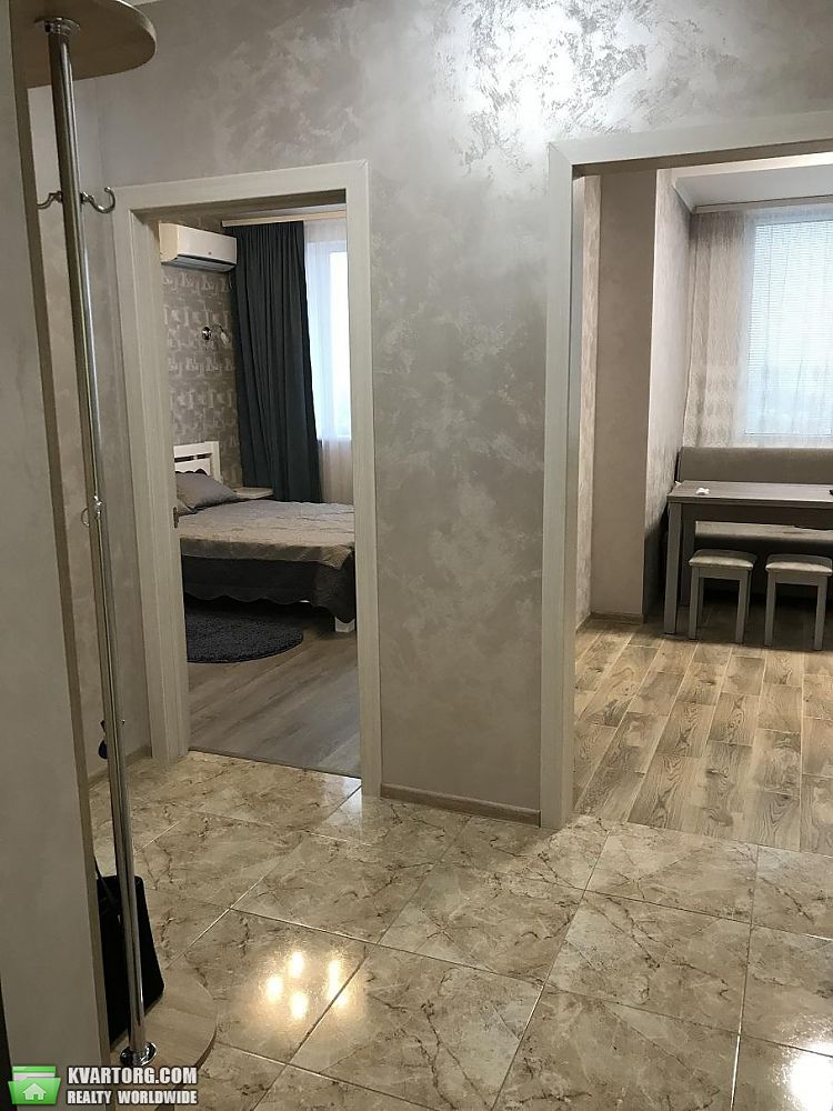Rent out 1-room apartment. Киев,  Александровская — photo 7