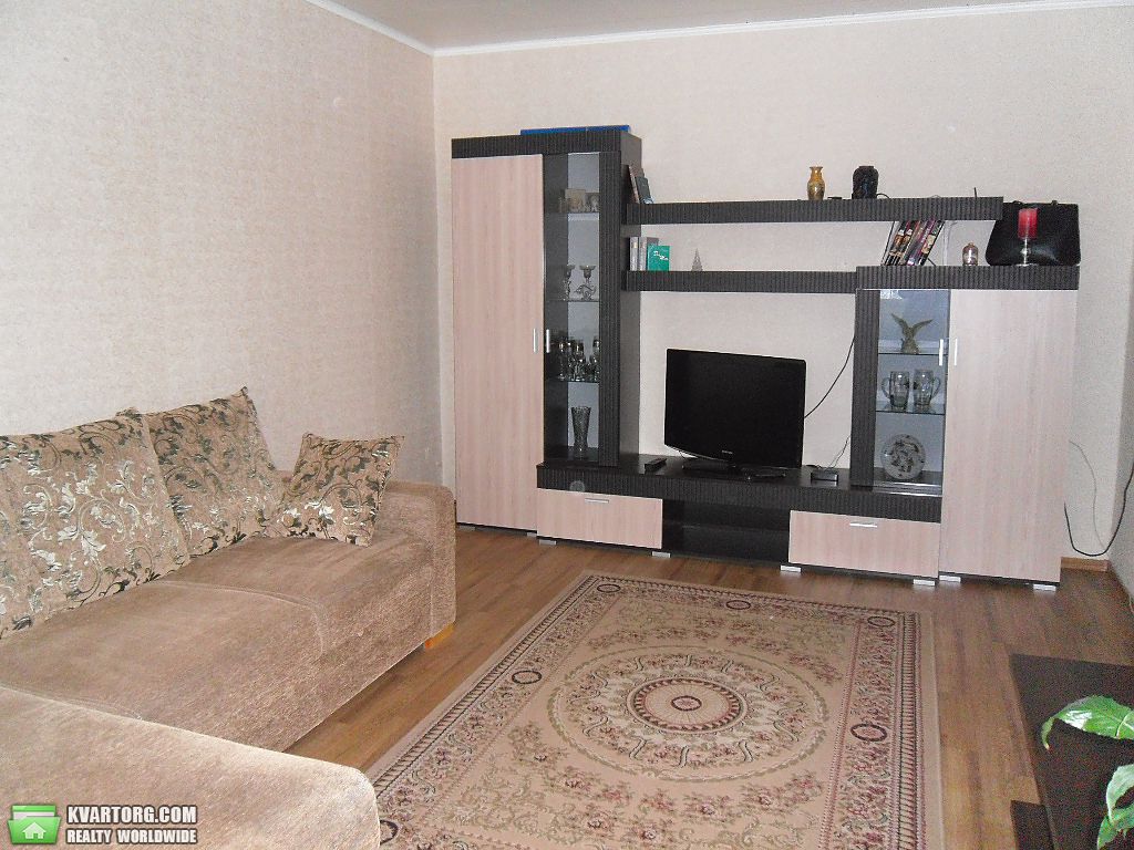 Sell 2-room apartment. Киев,  Вишняковская — photo 1