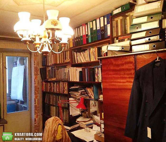 Sell 3-room apartment. Киев,  Богдановская — photo 5