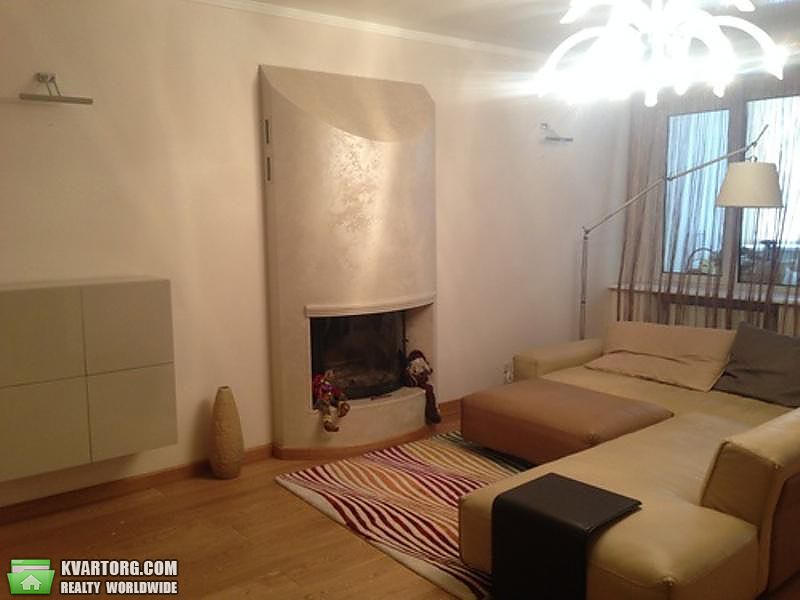 Rent out 3-room apartment. Киев,  Драгомирова — photo 2
