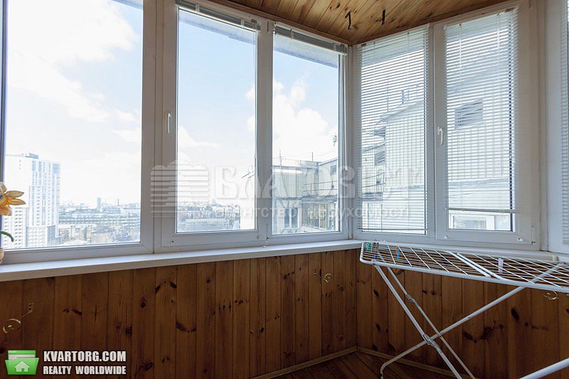 Rent out 4-room apartment. Киев,  Черновола — photo 9