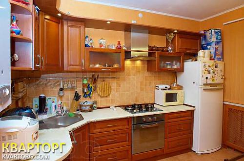 Rent out 2-room apartment. Днепропетровск, Победы — photo 1