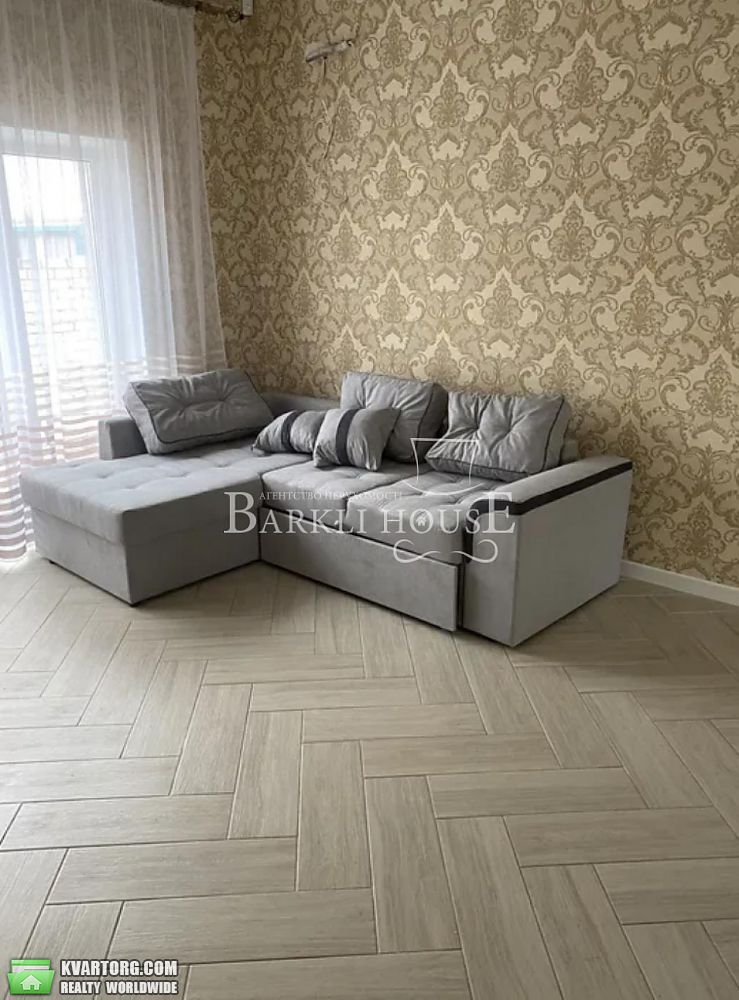 Rent out house. Киев,  Богатырская — photo 4