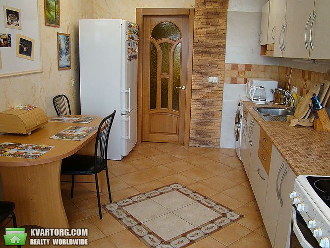 Sell 3-room apartment. Киев,  Ревуцкого — photo 4
