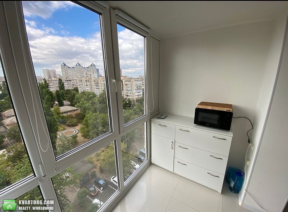 Sell 1-room apartment. Киев,  Энтузиастов — photo 4