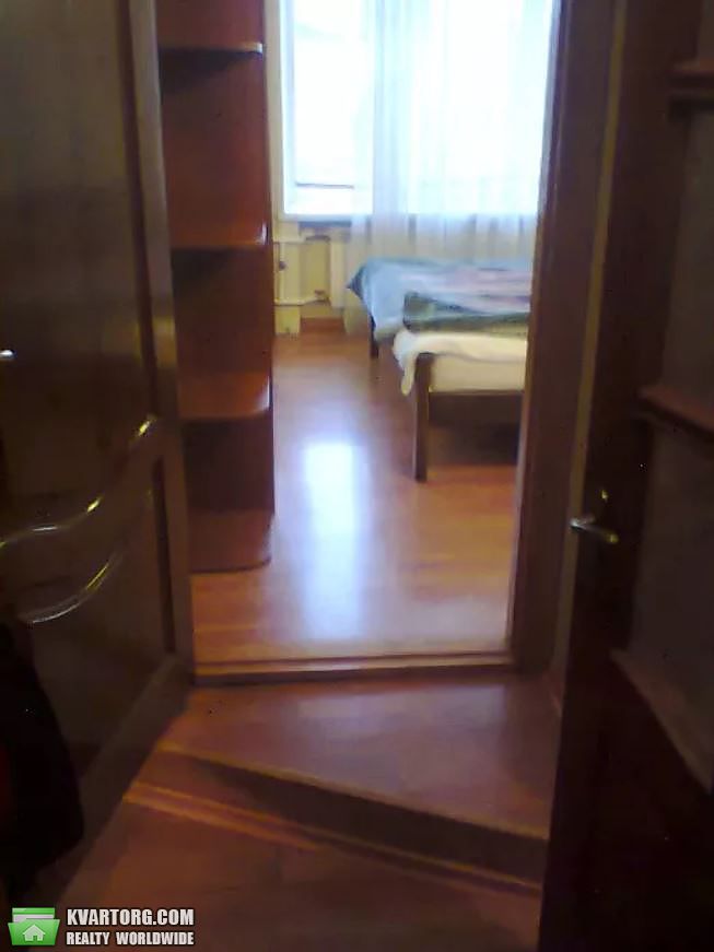 Rent out 2-room apartment. Киев,  Дружбы Народов бул — photo 4
