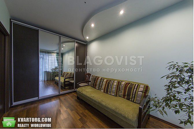 Sell 3-room apartment. Киев,  Юрия Коцюбинского — photo 4