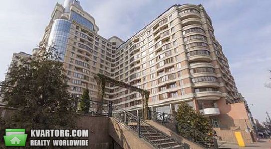 Rent out 4-room apartment. Киев,  Жилянская — photo 1