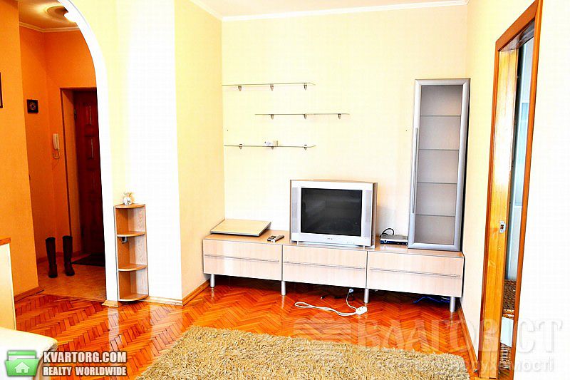 Sell 2-room apartment. Киев,  Воссоединения пр — photo 3