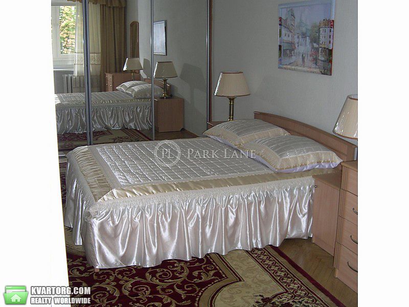 Rent out 2-room apartment. Киев,  Малая Житомирская — photo 5