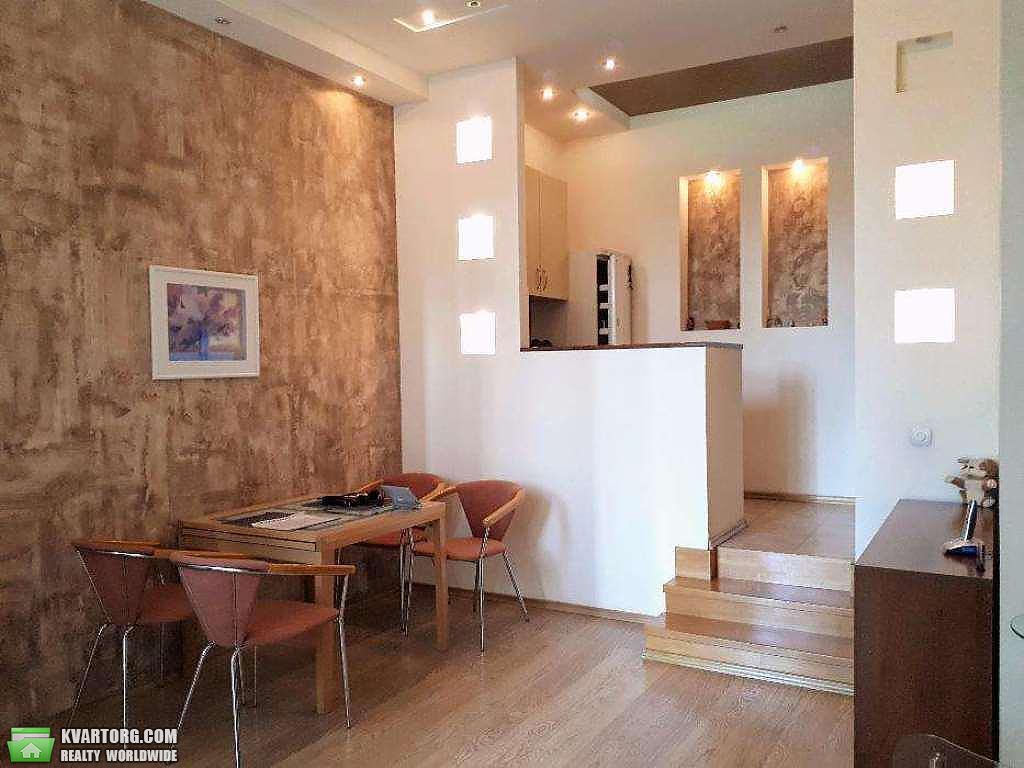 Rent out 2-room apartment. Киев,  Тарасовская — photo 2