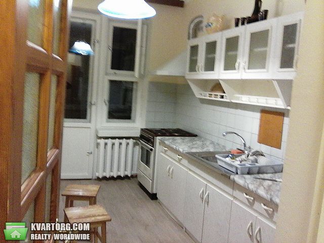 Rent out 3-room apartment. Киев,  Леси Украинки бул — photo 5