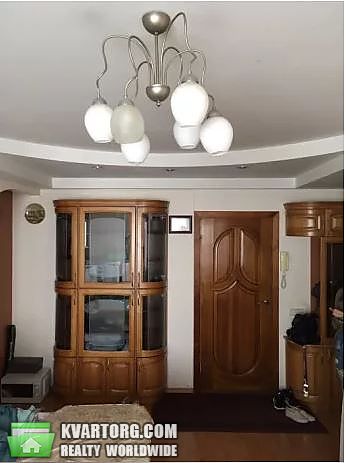 Rent out 3-room apartment. Киев,  Энтузиастов — photo 2
