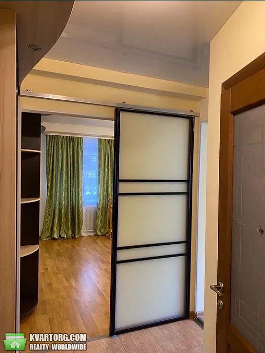 Rent out 1-room apartment. Киев, Лаврская — photo 3