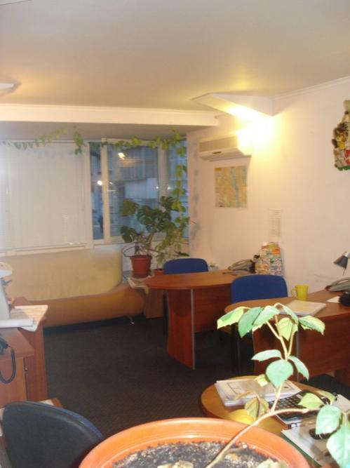 Rent out office. Киев,   О.Гончара — photo 3