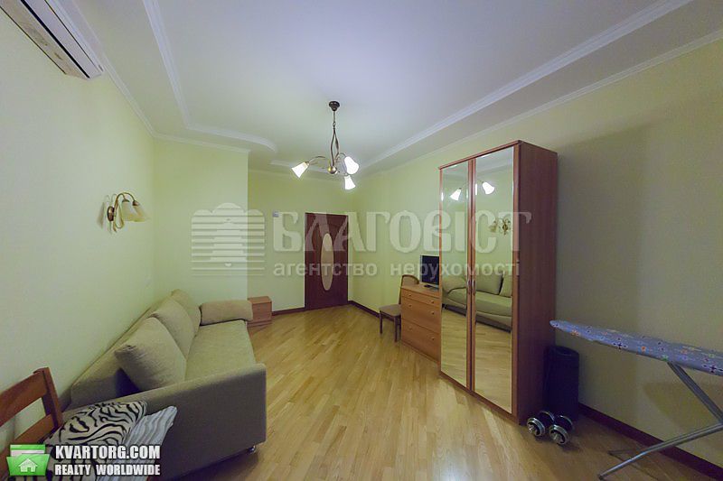 Rent out 4-room apartment. Киев,  Леси Украинки бул — photo 3