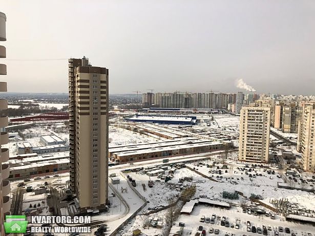 Sell 2-room apartment. Киев,  Крушельницкой — photo 1