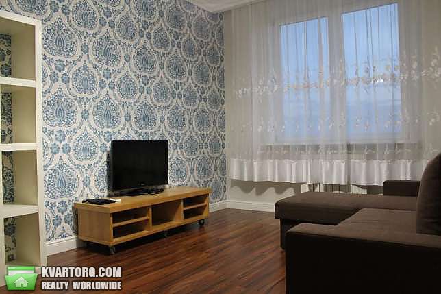 Rent out 1-room apartment. Киев,  Героев Сталинграда пр — photo 1