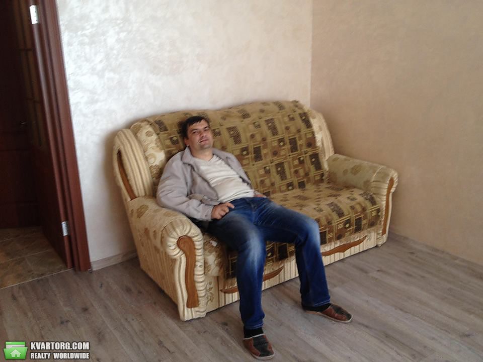 Rent out 1-room apartment. Киев,  Моторный пер — photo 5