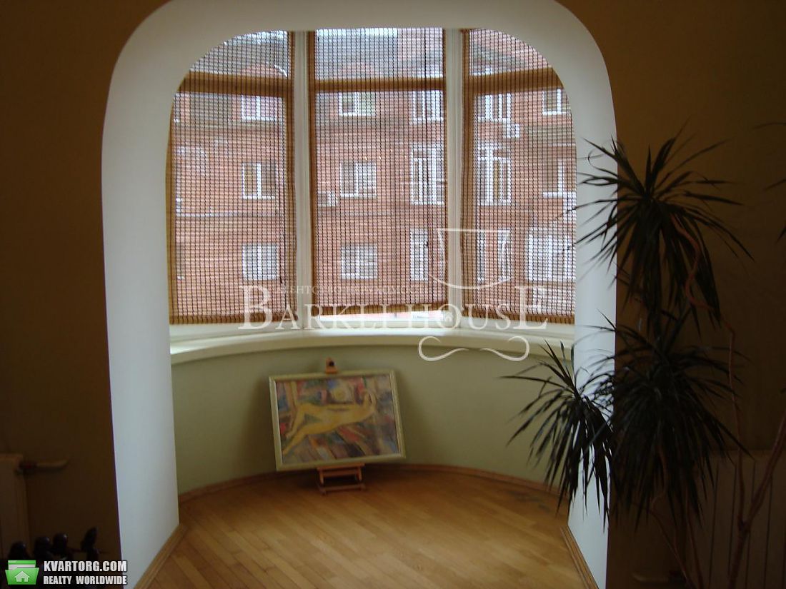 Rent out 2-room apartment. Киев,  Волошская — photo 10