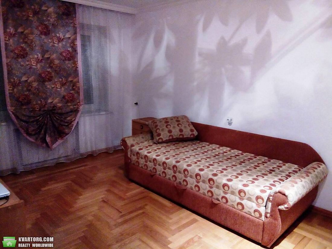 Sell 2-room apartment. Киев,  Довнар-Запольского — photo 5