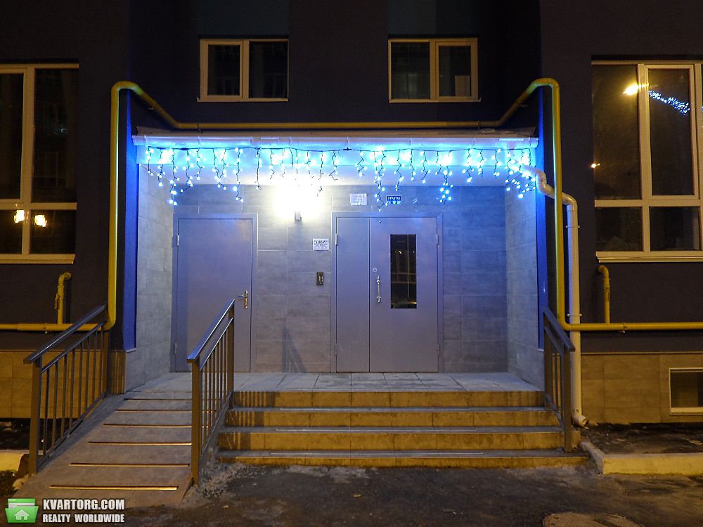 продам 3-комнатную квартиру. Киевская обл.,  Мира - фото 2
