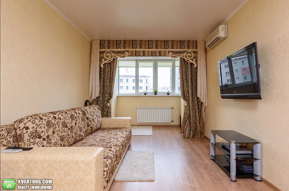 Sell 2-room apartment. Киев, Бакинская — photo 1