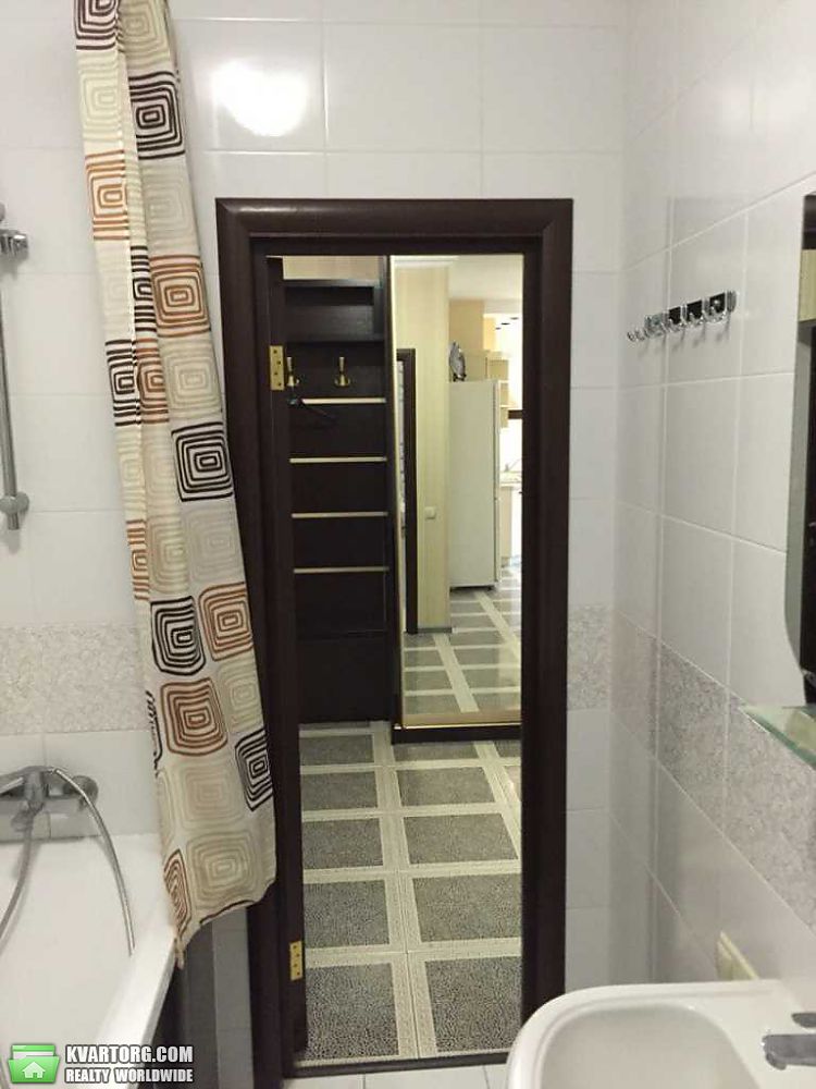Rent out 2-room apartment. Киев, Краснозвездный пр — photo 9