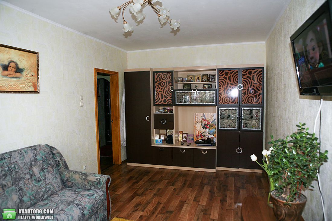 Sell 3-room apartment. Киев,  Урловская — photo 5