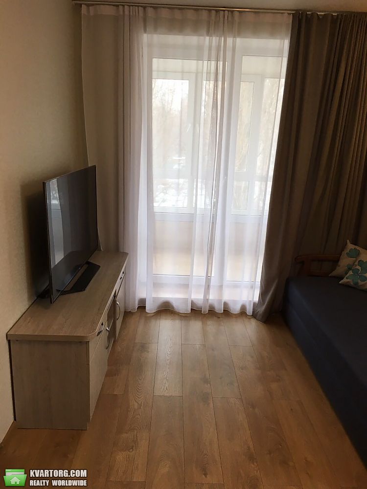 Sell 1-room apartment. Киев,  Ереванская — photo 9