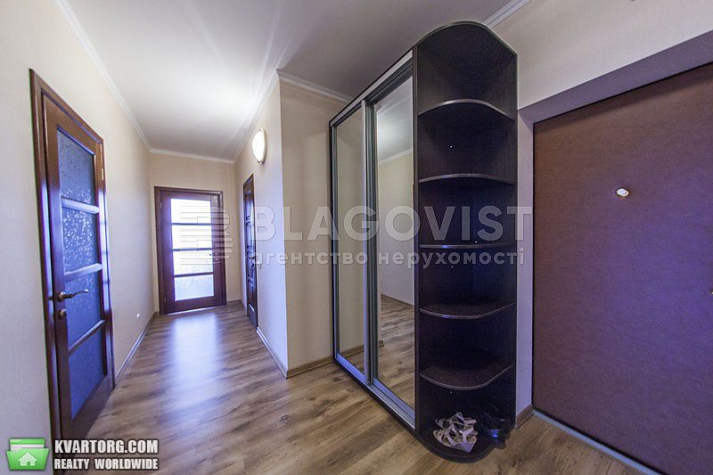 Sell 3-room apartment. Киев,  Голосеевская — photo 1