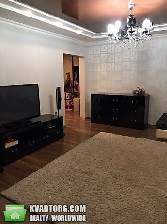 Rent out 3-room apartment. Киев,  Кадетский Гай — photo 1